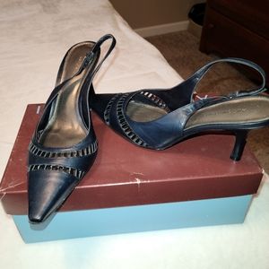 Antonio Melani dress shoes
